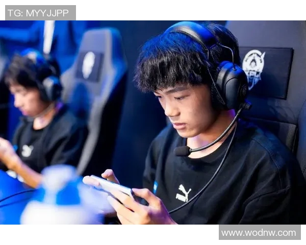 李昊勇敢出击成功展现非凡实力赢得全场喝彩与赞誉